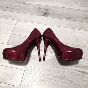 plum colored pumps size 7.5